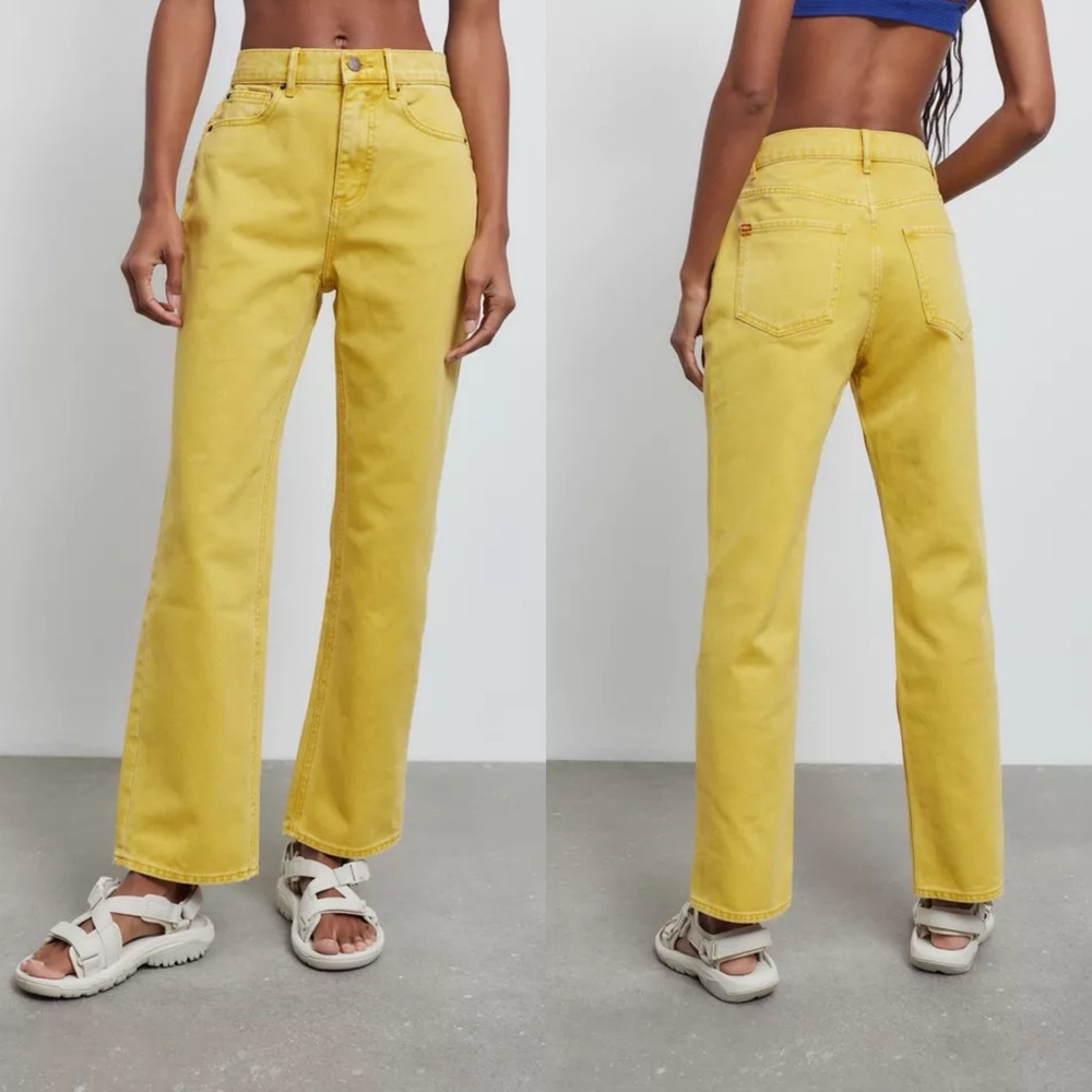 BDG Urban Outfitters Yellow High Waisted Straight Leg Cowboy Jeans Size 32 / 14